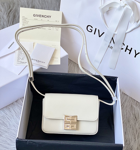 Givenchy-f50f557e